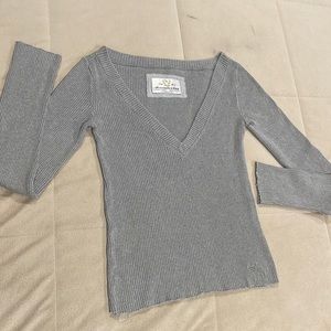 Abercrombie & Fitch Gray Pullover Sweater- L